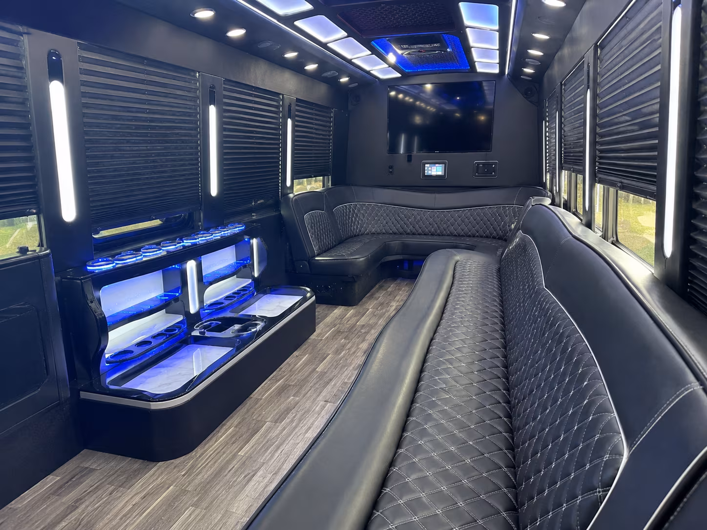 Fort Collins Homecoming & Prom Party Bus Rentals