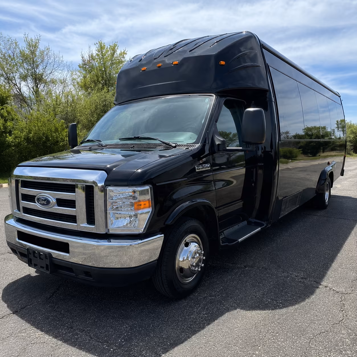 Westminster Birthday, Sweet 16, & Quinceañera Party Bus Rentals