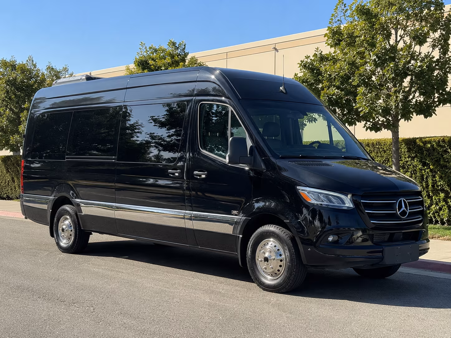 Westminster Wedding Transportation & Shuttle Service
